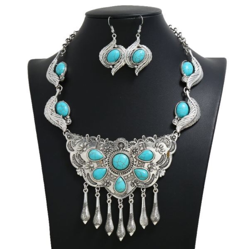 Vintage Bohemian Ethnic Maxi Statement Necklace.